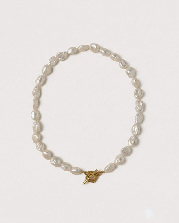 Lumen · Barocke Perlen-Choker mit T-Verschluss